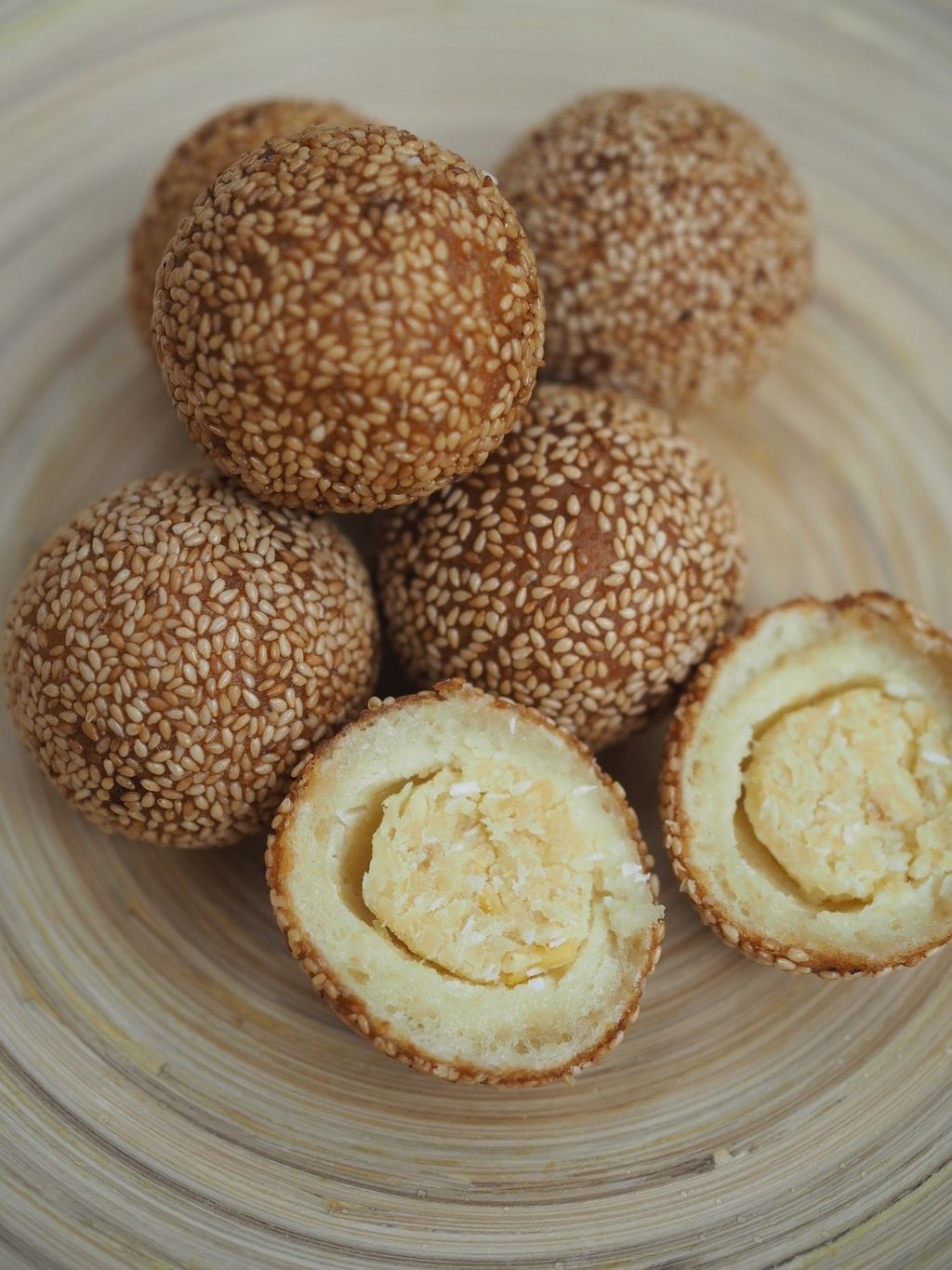 Bánh Rán - Smažené sezamové koule